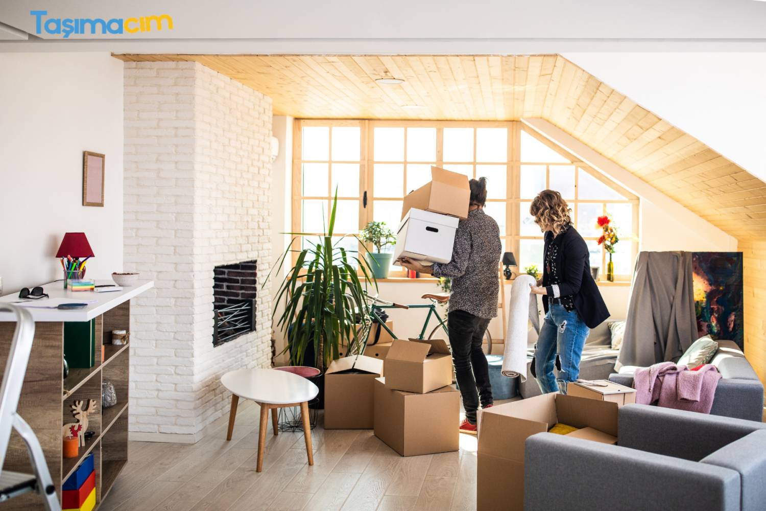 Eşya taşıma sürecinde paketleme, koli düzeni ve güvenli taşıma ipuçlarını anlatan bilgilendirici görsel.
